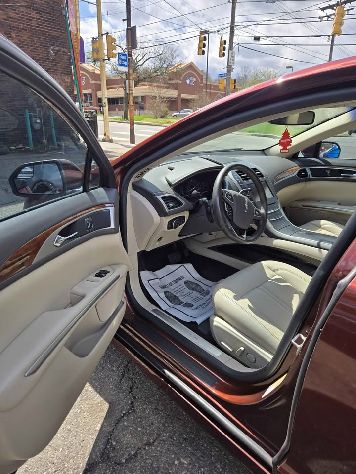 2016 Lincoln MKZ Hybrid