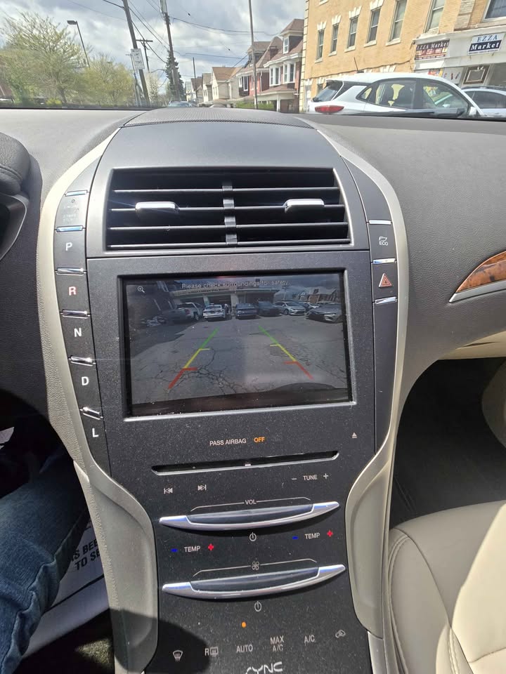 2016 Lincoln MKZ Hybrid
