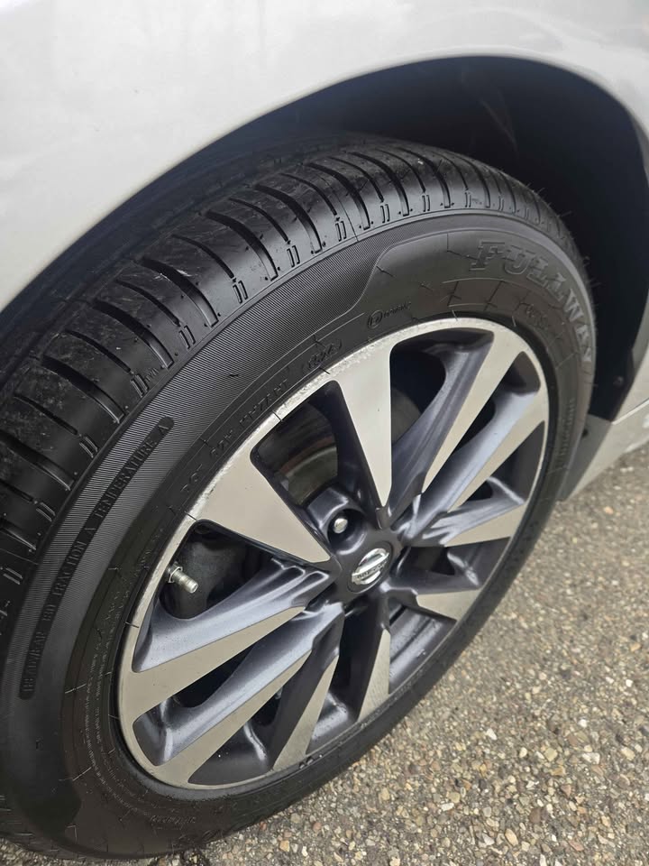2017 Nissan Altima SV