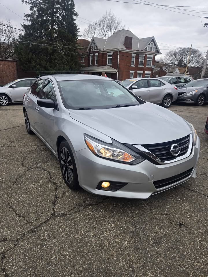 2017 Nissan Altima SV