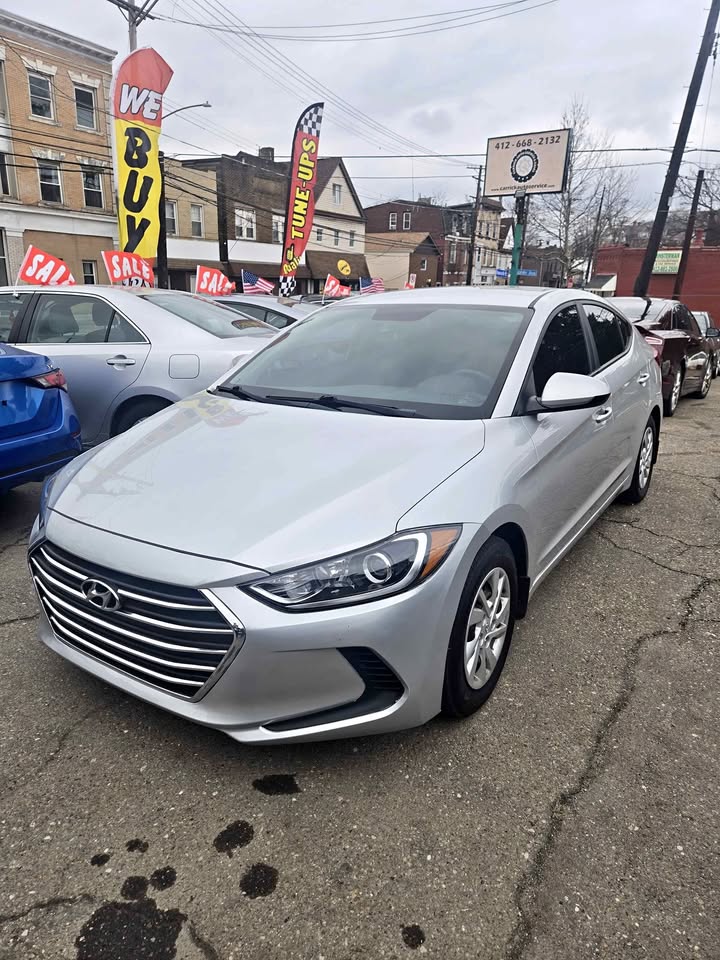 2018 Hyundai Elantra