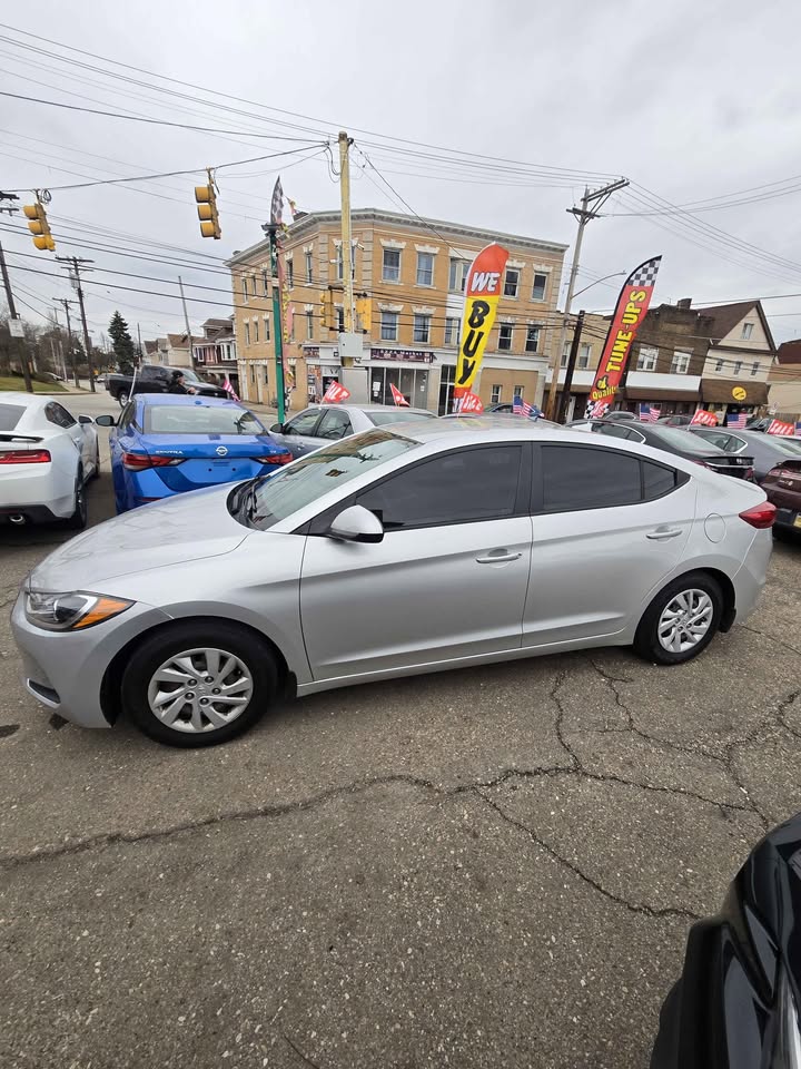 2018 Hyundai Elantra