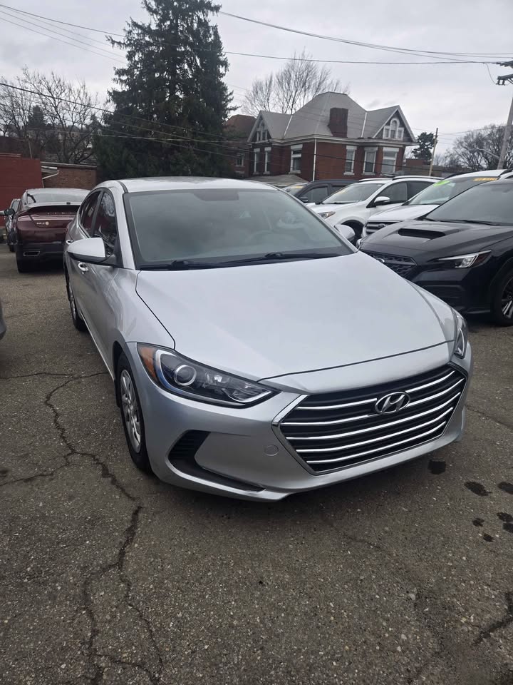 2018 Hyundai Elantra