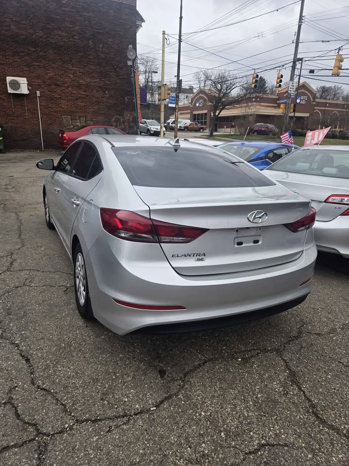 2018 Hyundai Elantra