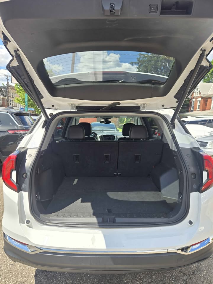 2021 GMC Terrain SLT AWD