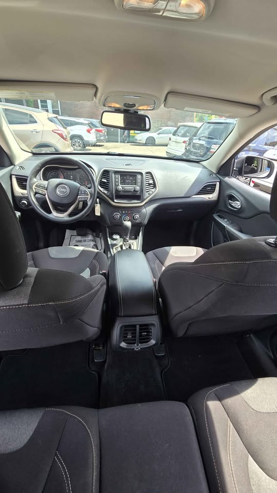 2016 Jeep Cherokee Sport 4x4
