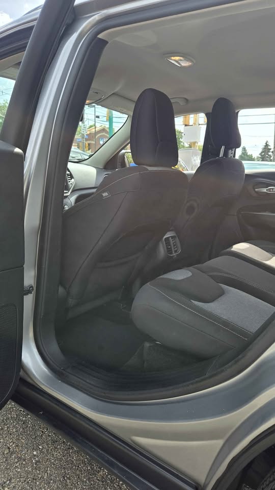 2016 Jeep Cherokee Sport 4x4