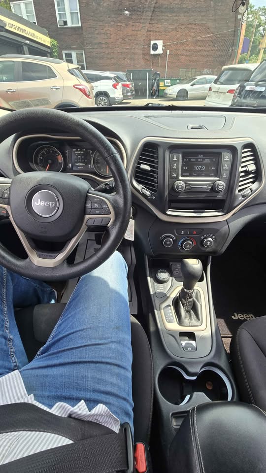2016 Jeep Cherokee Sport 4x4
