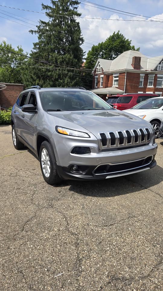 2016 Jeep Cherokee Sport 4x4