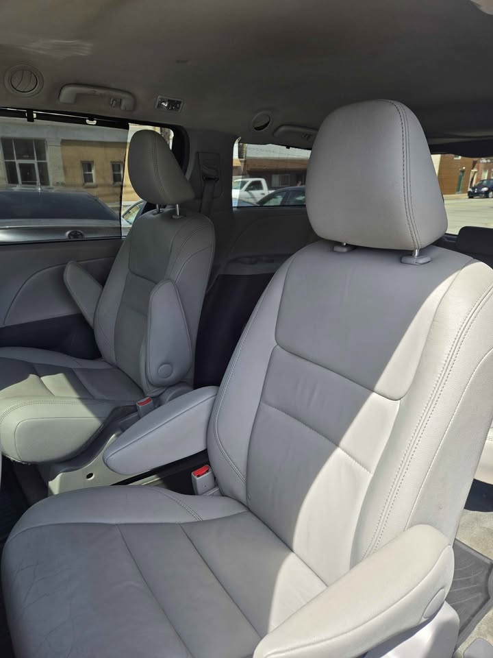 2016 Toyota Sienna