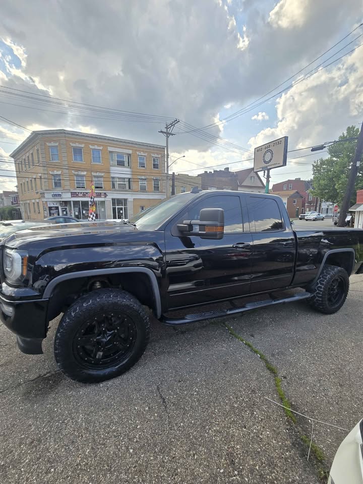 2018 GMC Sierra 1500
