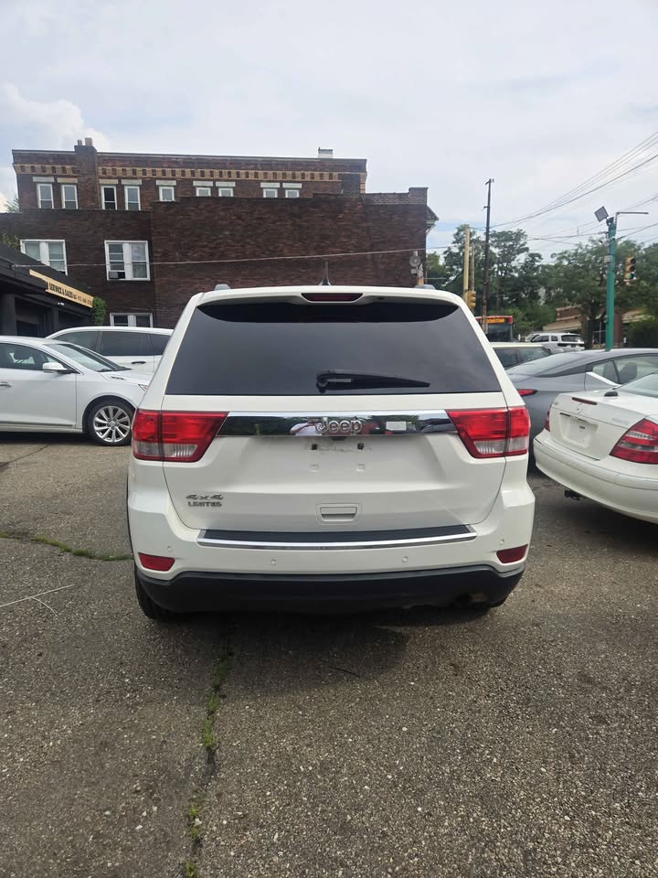 2011 Jeep Grand Cherokee