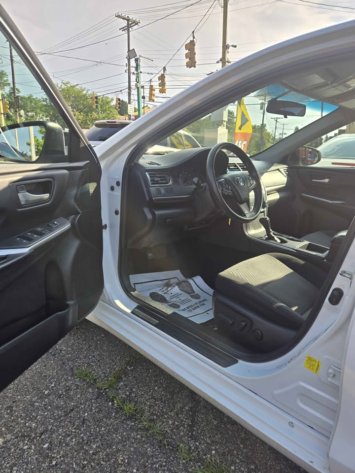 2015 Toyota Camry LE