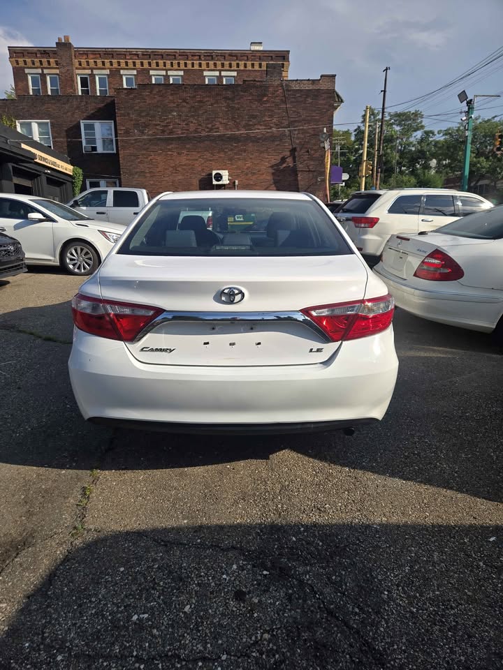 2015 Toyota Camry LE